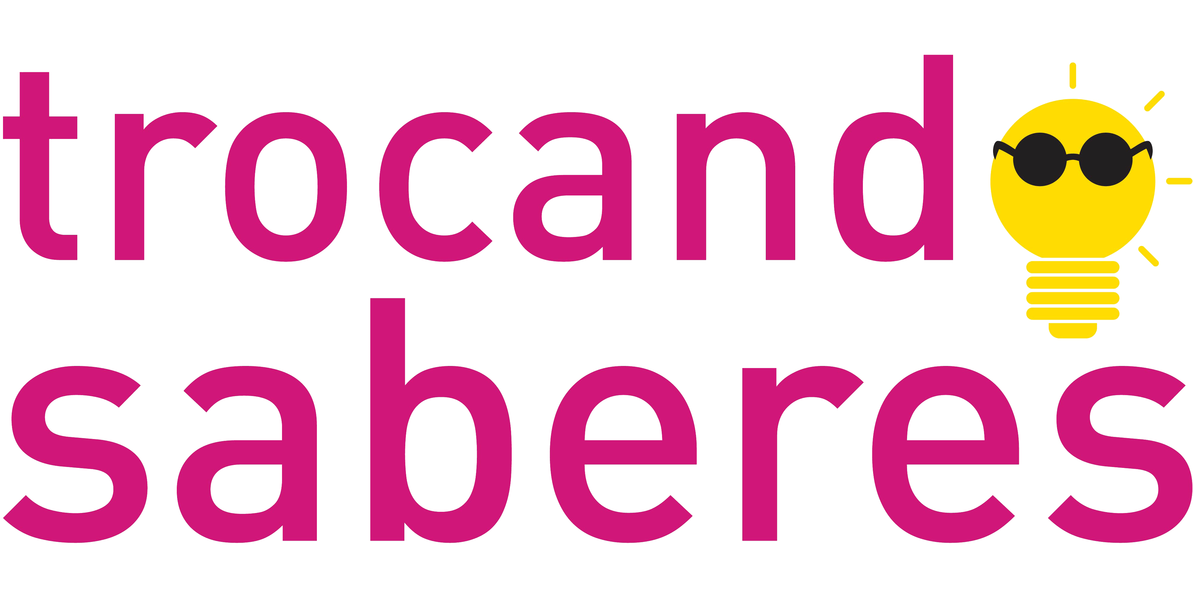 Logo do site Trocando Saberes, que consiste nas palavras escritas em cor rosa e uma lâmpada com o smile da Fundação substituindo a última letra "o" da palavra trocando.